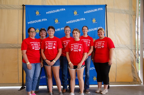 Lewis County FFA Chapter members helped pack meals at Missouri State Fair for families in need.